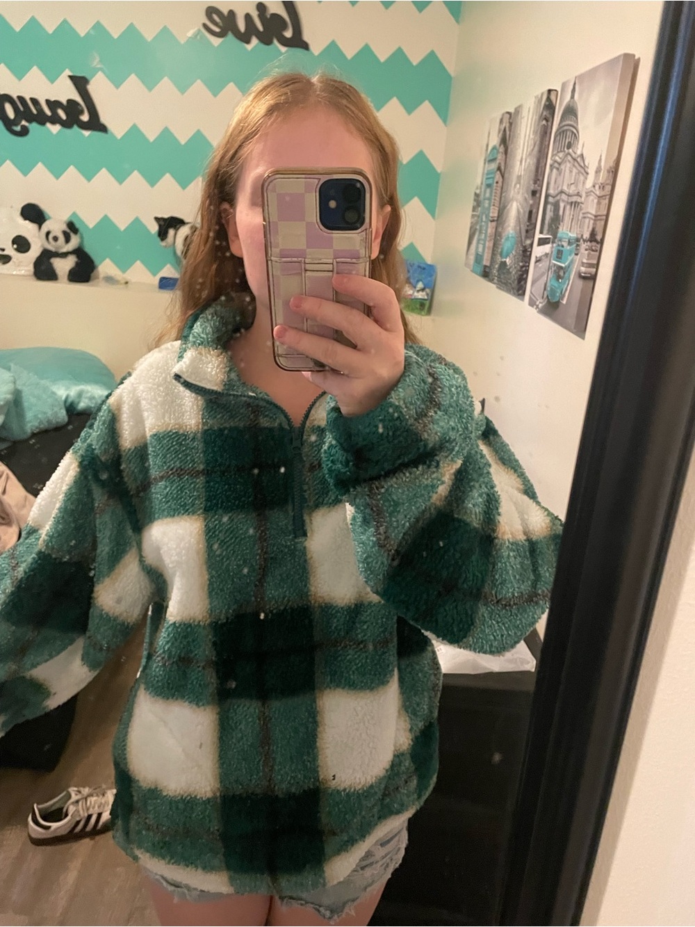 dip Green and White Plush Pullover